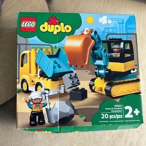 Duplo lego - truck and tractor excavator